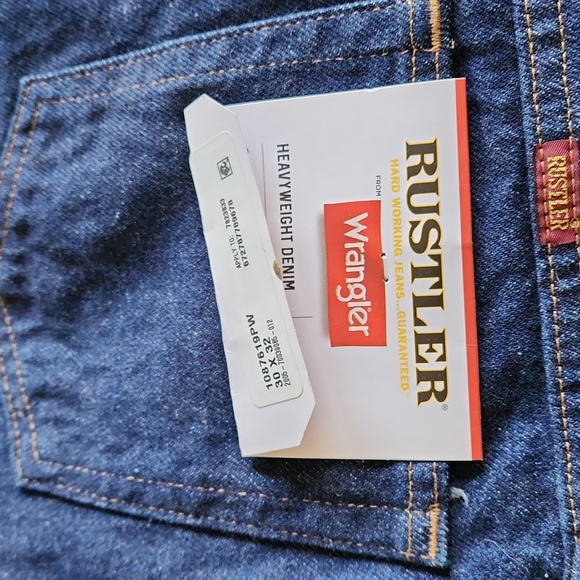 2- Pair Wrangler Rustler Heavyweight Jeans - Picture 3 of 6